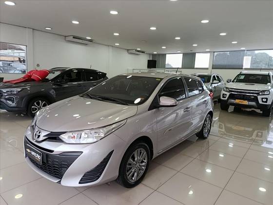 TOYOTA YARIS 1.5 16V FLEX XL PLUS CONNECT MULTIDRIVE TOYOTA YARIS 1.5 16V FLEX XL PLUS CONNECT MULTIDRIVE